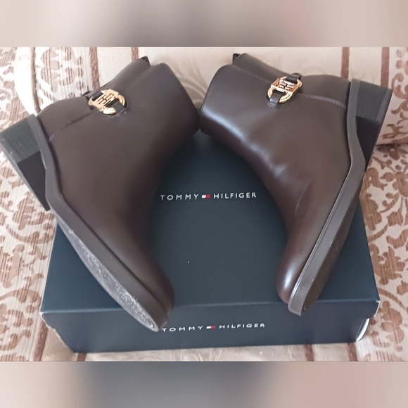 Tommy Hilfiger Imiera Boot 8.5 M Brown - Picture 7 of 11